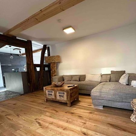 Neue Ferienwohnung Direkt Am Vulkanradweg Ortenberg  外观 照片