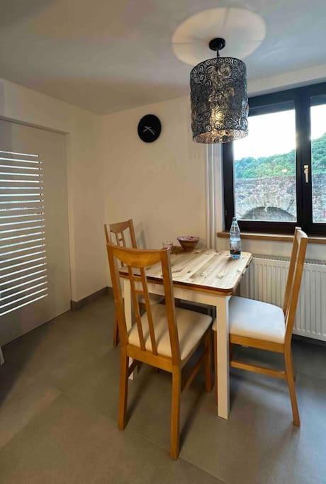 Neue Ferienwohnung Direkt Am Vulkanradweg Ortenberg  外观 照片